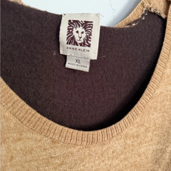 Anne Klein Tan and Brown Crew Neck Sweater side unique zippers - Picture 2 of 4